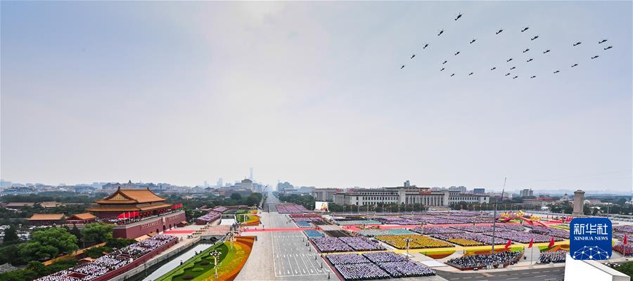 �����Aȫý�^�l���D�Ļ���(d��ng)����1���İ����hʷ��ȡ��и�^�������������c��(hu��)ͬ־Մ�h��ʮ�Ō�����ȫ��(hu��)����