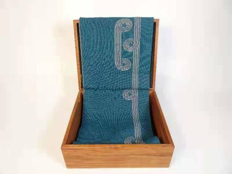 �⽻��ǰ��ح���@����߅���h�����@�l�{ɫ�����й���