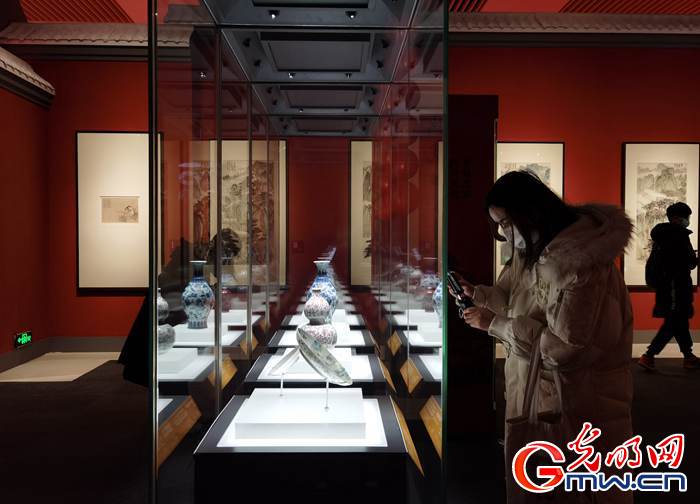 ���´��߻��ӡ�ҕ�lح���꿴��չ����������ܻ��Ļ�