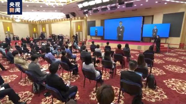 ����?n��i)������Ի���һ���� ������ͨ���ϵĻ�����