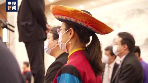 ����?n��i)������Ի���һ���� ������ͨ���ϵĻ�����