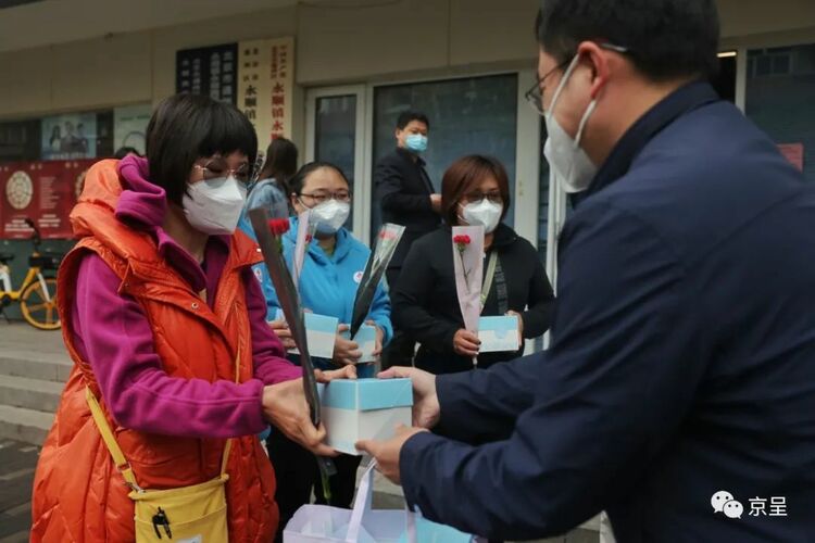 ����ס���������(ji��)�տ옷��