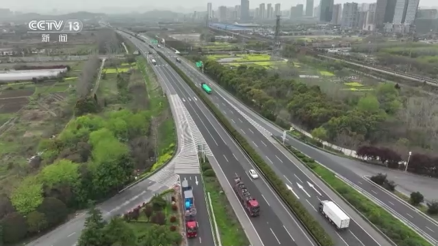 交通運(yùn)輸部:全力保障管控區(qū)域內(nèi)重點(diǎn)人員出行