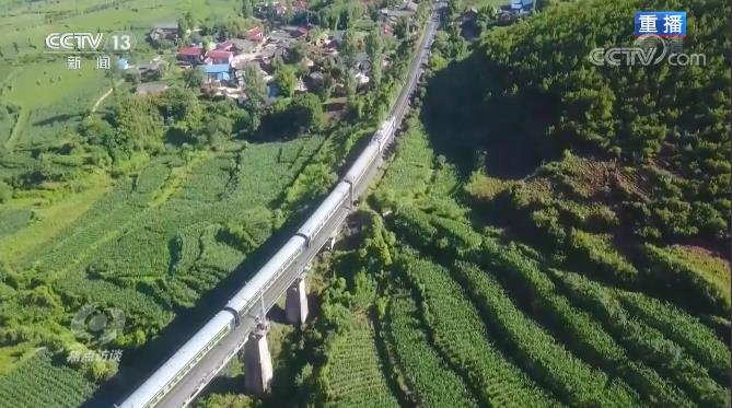 焦點(diǎn)訪談:天塹新通道 成昆再傳奇