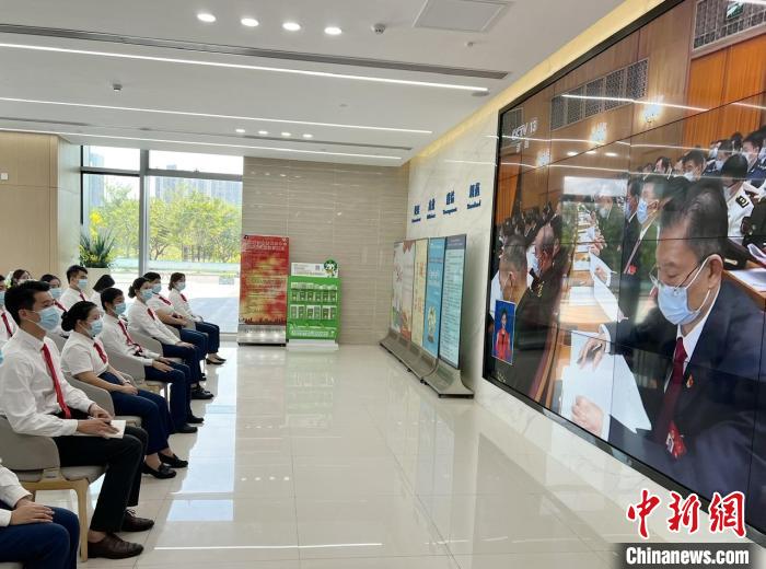 �S���(��һ����һ)�cͬ��һ����ͨ�^�ҕ�տ��h�Ķ�ʮ���_Ļֱ���������� �z