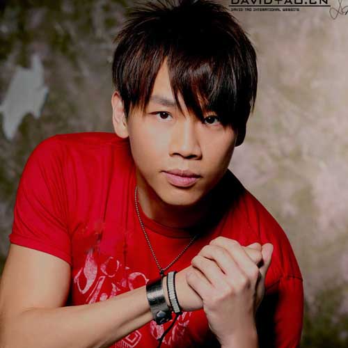 �Ն����չ�����Ӎ������Ȧ��Ů����׳ɻ�