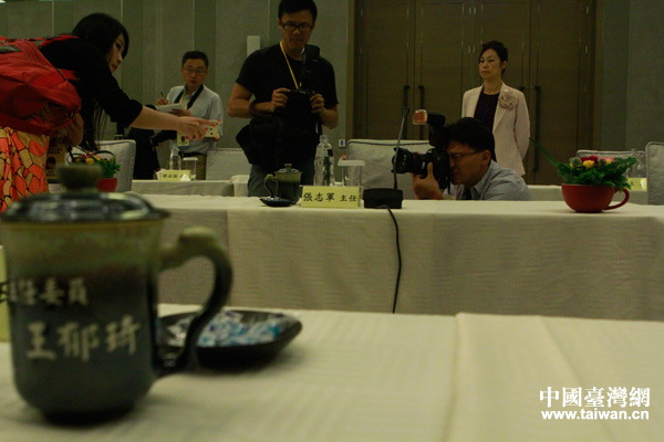 ���_�k���Ώ�־܊�c�_�������ί����ί�������ڶ�����ʽ����ĕ�����