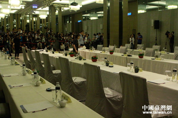 ���_�k���Ώ�־܊�c�_�������ί����ί�������ڶ�����ʽ����ĕ�������·ý�wӛ�ߜʂ�;w��