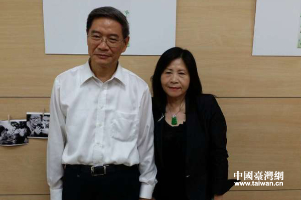 組圖:張志軍探訪臺(tái)中霧峰林家 有其后人親切交談 組圖:張志軍探訪臺(tái)中霧峰林家 有其后人親切交談