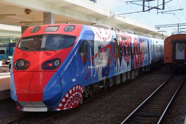 列車時間調(diào)整 臺鐵局新時刻表周六發(fā)送 列車時間調(diào)整 臺鐵局新時刻表周六發(fā)送