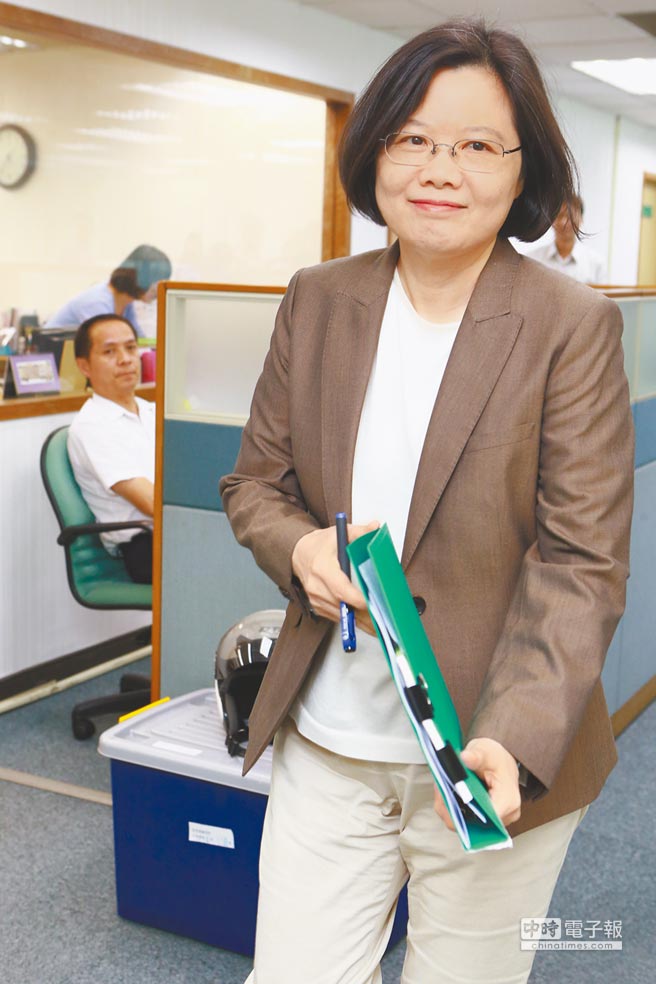 ���M�h��ϯ��Ӣ����