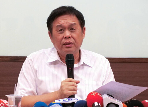 勞動(dòng)部長潘世偉昨日極力澄清桃色風(fēng)暴 勞動(dòng)部長潘世偉昨日極力澄清桃色風(fēng)暴