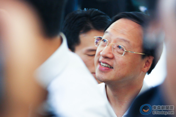 臺(tái)當(dāng)局“行政院長(zhǎng)”明將親自出庭 臺(tái)當(dāng)局“行政院長(zhǎng)”明將親自出庭