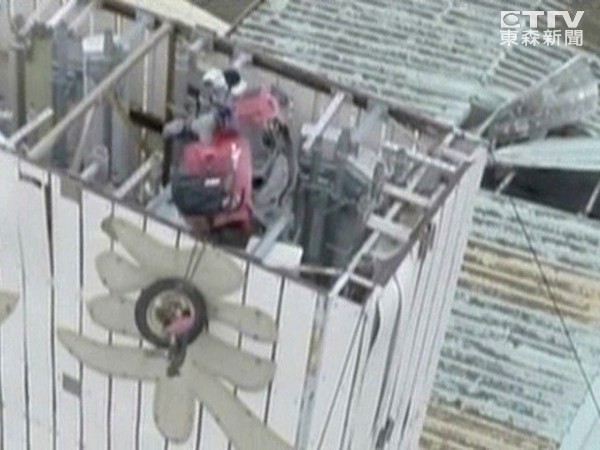 ���ϰ��ރ�������(n��i)���^�](m��i)�а�����(d��n)�ĕ�(hu��)ᄵ������Bæ�T�C(j��)܇(ch��)Ҫ�������·�s���ⱬը�w