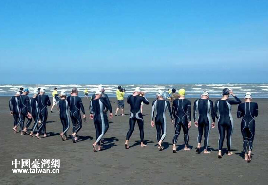 �ɰ�Ӿ���_�����{