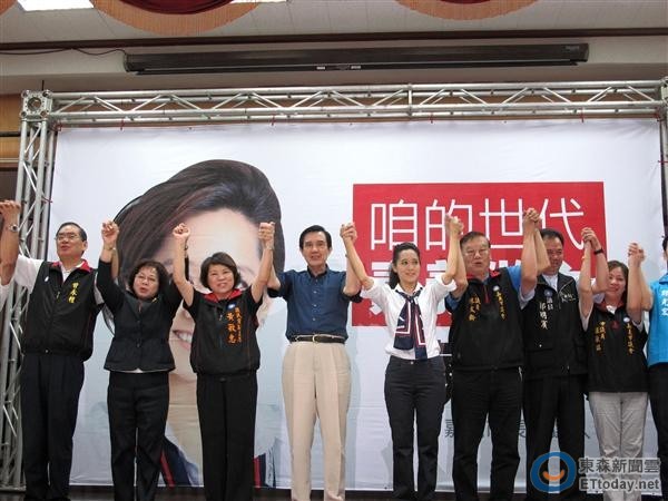 �RӢ�ż��x�o�x��������棺С����׃С�w�b�����DƬȡ�ԇ����h�پW��