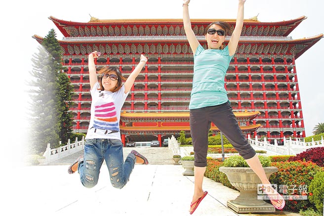 �ı�����(l��i)�_(t��i)�����е�ꑿ͵��Aɽꅢ�^���̲�ס���е�ϲ�������ǰ�S��g��