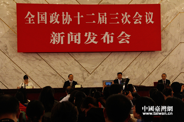 全國政協(xié)十二屆三次會(huì)議舉行新聞發(fā)布會(huì) 全國政協(xié)十二屆三次會(huì)議舉行新聞發(fā)布會(huì)