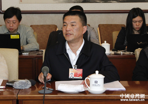 臺(tái)籍委員感言“兩高”報(bào)告中保護(hù)臺(tái)灣同胞合法權(quán)益 臺(tái)籍委員感言“兩高”報(bào)告中保護(hù)臺(tái)灣同胞合法權(quán)益