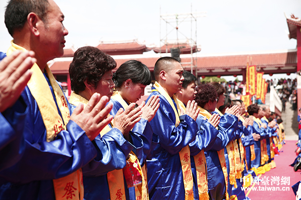 萬名信眾齊聚“媽祖故里”隆重紀念媽祖誕辰1055周年 萬名信眾齊聚“媽祖故里”隆重紀念媽祖誕辰1055周年