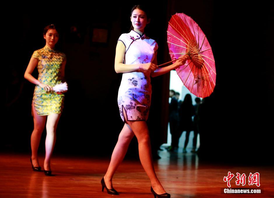 ��h������Ů�񡱠�����ؔŮ�ɡ�