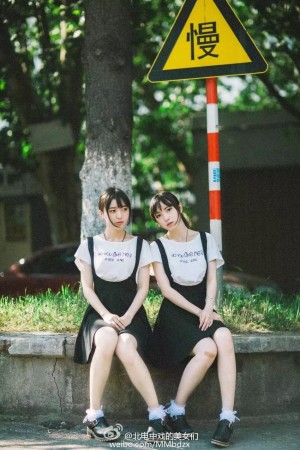 �Ͼ����ֵ�p��̥����ͬ���MͬУͬ���I(y��)