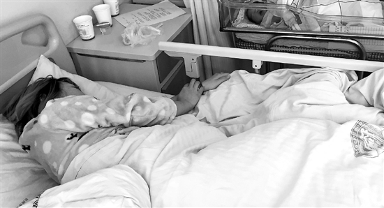 -8���賿С���ЋDͻȻ���a(ch��n) ·�����o(h��)�����t(y��)Ժ