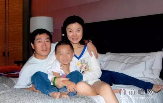 歌手陳紅被前夫起訴 前夫爆料陳紅婚內(nèi)出軌整容