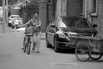 �w�tӢ����ȥȺ�����������A�r��ӛ�ߏ���z