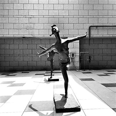 ���I(y��ng)�L(zh��ng)�������֘����������pŮ�����ز���¶