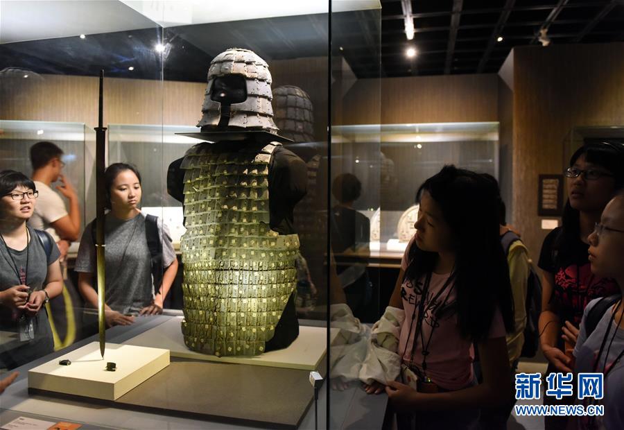 秦俑在臺北熱展受好評 秦俑在臺北熱展受好評