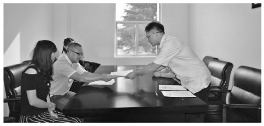 �X���L(f��ng)�@�r172�f��Ԫ���ϸ�Ժ��Ժ�L(zh��ng)��¶�r����Ԕ��