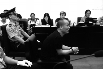 男子槍殺包工頭求死刑 只因“妹妹”與對(duì)方開(kāi)房 男子槍殺包工頭求死刑 只因“妹妹”與對(duì)方開(kāi)房