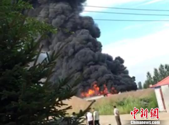 ��������ľ˹һ��(ch��)�͹����F(xi��n)��(ch��ng)�⟟�L�L���D��