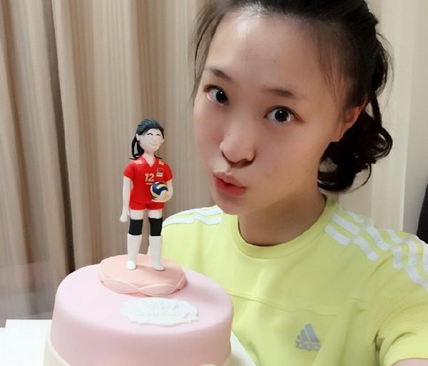 你不知道的中國(guó)女排隊(duì)長(zhǎng)惠若琪:高顏值大長(zhǎng)腿真學(xué)霸
