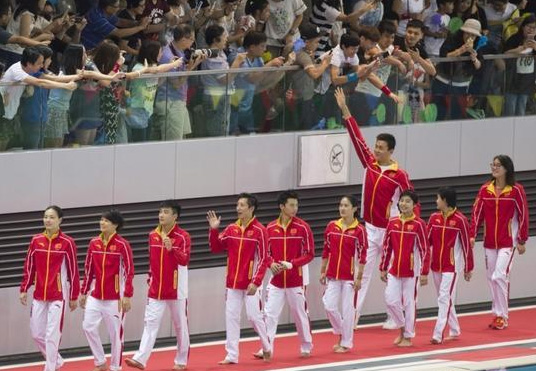 �DƬĬ�J(r��n)��(bi��o)�}