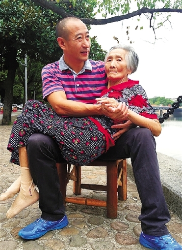 ���ӑѱ�8Ѯĸ�H��߅�Zྣ��וr�������@�ӱ���