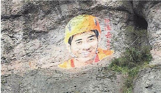 ���۵�Ϳ�f������ȥ�y���֏�ԭò���y