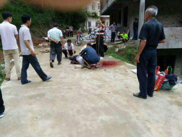 廣西村莊發(fā)生沖突致4人死傷 村支書(shū)被砍身亡(組圖)