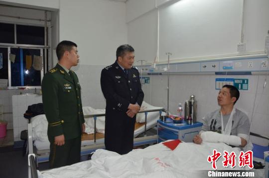 �D�鿴��ο����ؓ������������ϼ�㡡�z