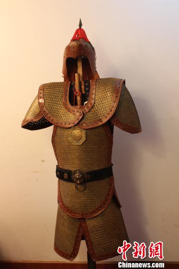 ����һ����8000��ö�~�X���������׫@���^�O(sh��)Ӌ(j��)����