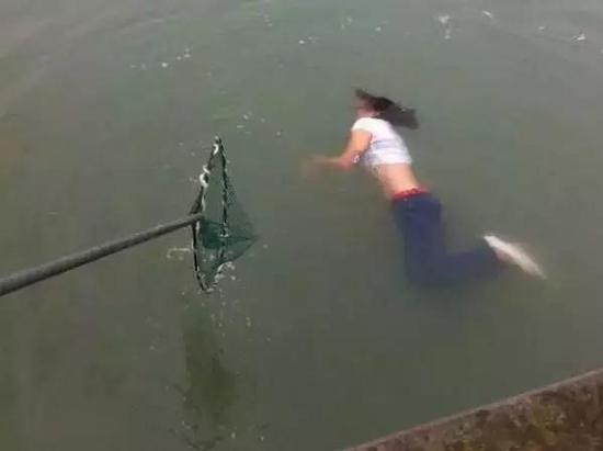 �W(w��ng)�j(lu��)�Y�ψD