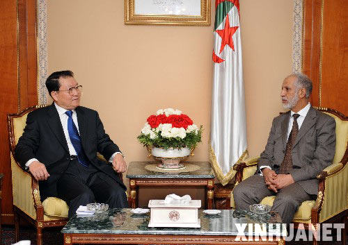 3��23�������ڰ����������L��(w��n)���й��������ξֳ�ί���L(zh��ng)����(hu��)Ҋ(ji��n)������������������������ꇾ�����(sh��)ӛ�������թ����RƝ��ؐ�չ���ķ�� ���A��ӛ�� �Rռ�ɔz