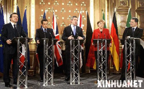 1��29�գ��W��ί�T��(hu��)��ϯ���_��������(gu��)���y(t��ng)�_���R��Ӣ��(gu��)���಼������(gu��)����Ĭ�ˠ���������������_�ϣ��������ң���Ӣ��(gu��)�׶����س�ϯ���l(f��)����(hu��)����λ�I(l��ng)��(d��o)�ˮ�(d��ng)���ڂ����e��С�����X��(hu��)�h���ͮ�(d��ng)ǰȫ����ڄ�(d��ng)ʎ�����罛(j��ng)��(j��)��(w��n)�}�e���˴����� ���A��l(f��)