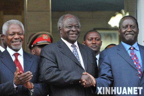 1��24�������၆���y(t��ng)�Rؐ�����У��c�����h����ɫ�����\�ӡ��I(l��ng)��(d��o)�ˊW͢�ӣ��ң����׶���(n��i)�_���e�Е�Մ�����������������၆���y(t��ng)�Rؐ���ͷ����h����ɫ�����\�ӡ��I(l��ng)��(d��o)�ˊW͢���e����ԓ���l(f��)������Σ�C�ԁ����״Ό�Ԓ���@�Ό�Ԓ����(li��n)�χ�ǰ�ؕ��L���ϵą��c�����ڃ�(n��i)�_�����y(t��ng)�k�����e�еġ��@�ǰ����I(l��ng)��(d��o)�ġ���������С�M���{(di��o)ͣ����ȡ�õ�һ���ش�ͻ�ơ� ���A��ӛ����Թ�z