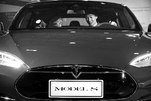 自動駕駛首次出現致死車禍 美國官方采取評估 自動駕駛首次出現致死車禍 美國官方采取評估