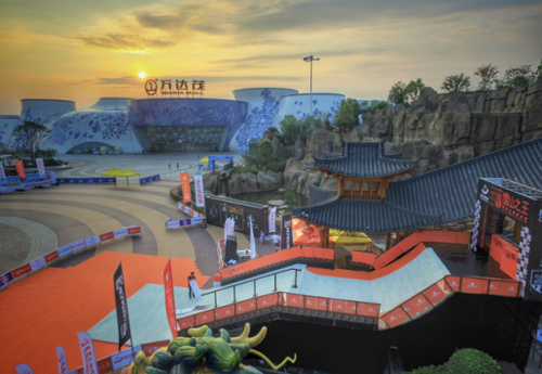 40度高溫下的滑雪賽 “雪山之王”夏季賽南昌開戰(zhàn) 40度高溫下的滑雪賽 “雪山之王”夏季賽南昌開戰(zhàn)