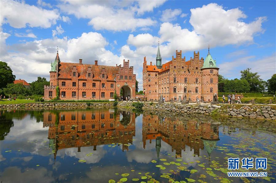 ����˹�ƳǱ�:��ˮһ�� �e���L(f��ng)��(����M�D)