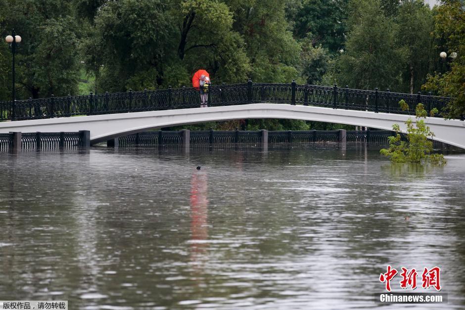 �DƬĬ�J(r��n)��(bi��o)�}