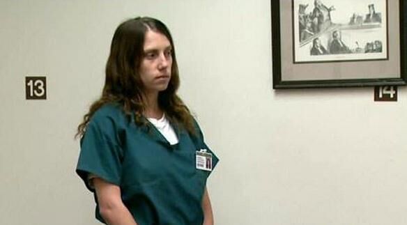 ���h(hu��n)��W(w��ng)�C�ψ�(b��o)����һ�������ЌW(xu��)��16�q�r(sh��)����Ů�ώ�������ԓŮ�̎���2013��a(ch��n)��һŮ�����21�q���ЌW(xu��)�����@�ÌW(xu��)�^(q��)�r��600�f(w��n)��Ԫ(�s�����4000�f(w��n))��